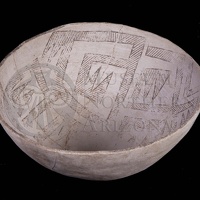 Chaco Black-on-white Bowl