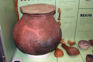 Jar with Sandstone Lid