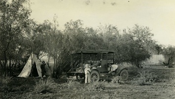 Camp, 1920