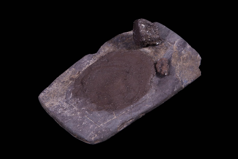 Palette with Specular Hematite